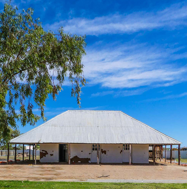 Pise house Bedourie